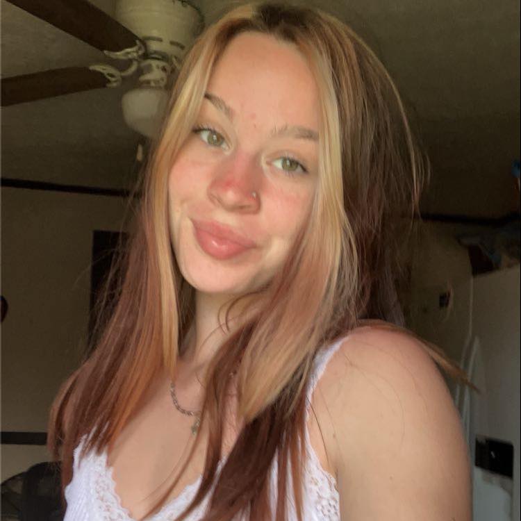Chloe Mathis