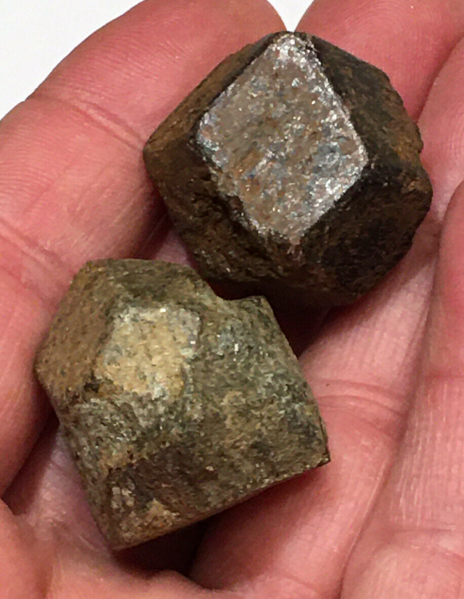 Grenat Grossulaire Naturel 6,75 Carats, Taille émeraude, Non Traité - Certificat AIG, Couleur Jaune