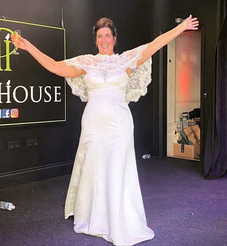 Congratulations to Helen who... - The Wedding Collection | Facebook