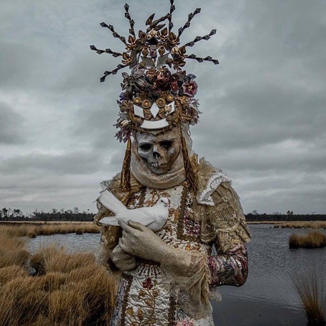Mothmeister is an Antwerp based duo creating post mortem fairy