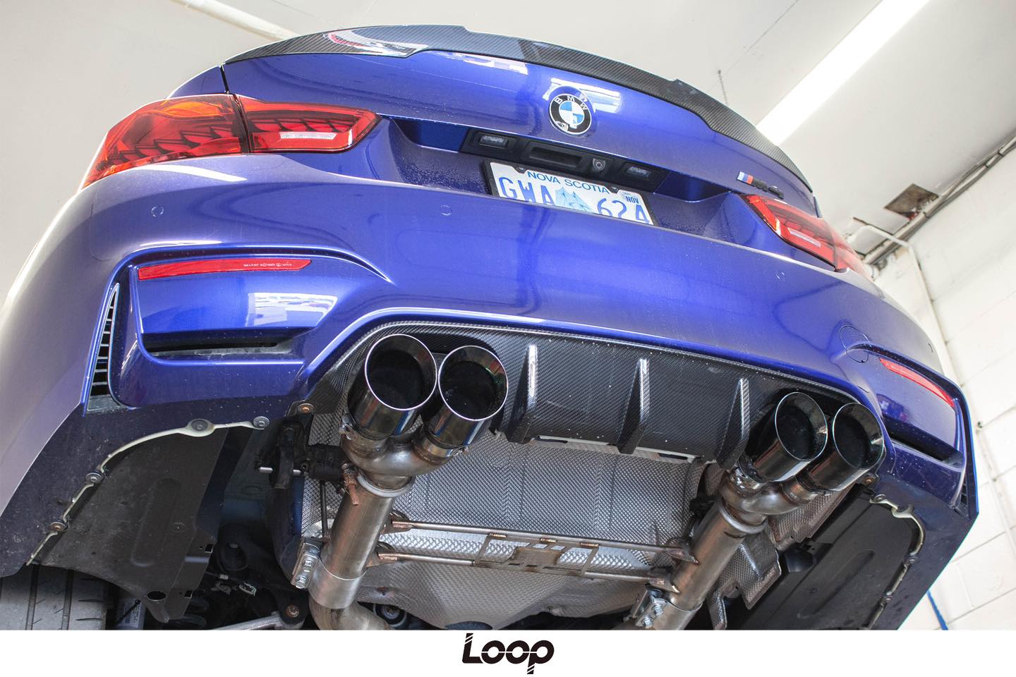Loop Automotive - BMW M4 💙 AWE Track exhaust ☑️