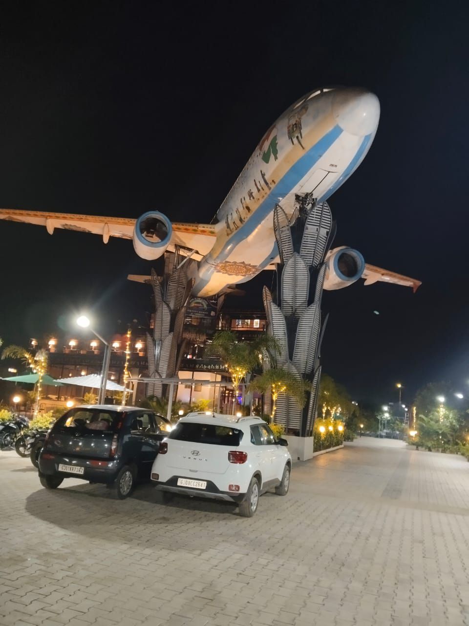 Pyari Pyari