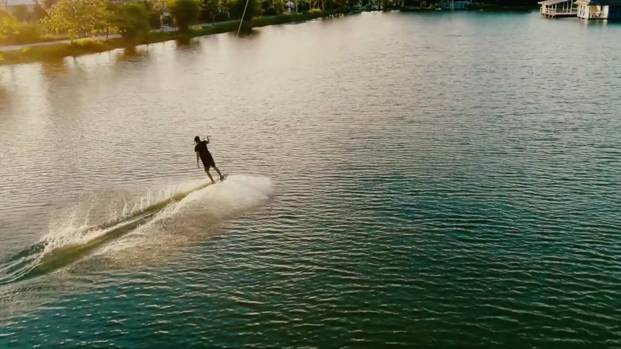 ขาย โฟลว์บอร์ด... - ขาย โฟลว์บอร์ด flowboard ราคาคนไทย