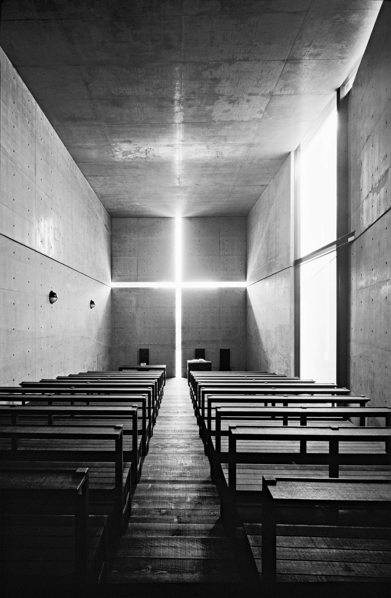 the church of light' in japan, designed by tadao ando (1989)