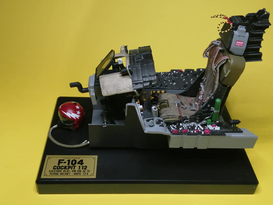 From Chris Panagiotakis : F-104G Cockpit 1:12 scale Send your