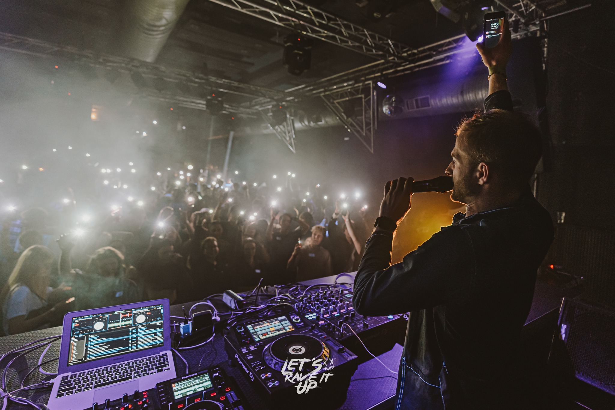 YLLOW - 🎧 For anyone who’s ever felt alone—this one is... | Facebook