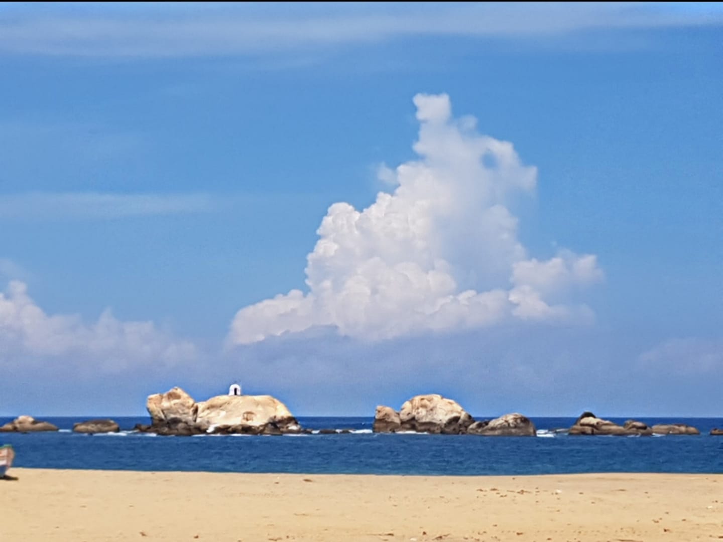 குளச்சல் சின்ன சிங்கபூா்... - குளச்சல் சின்ன சிங்கபூா்
