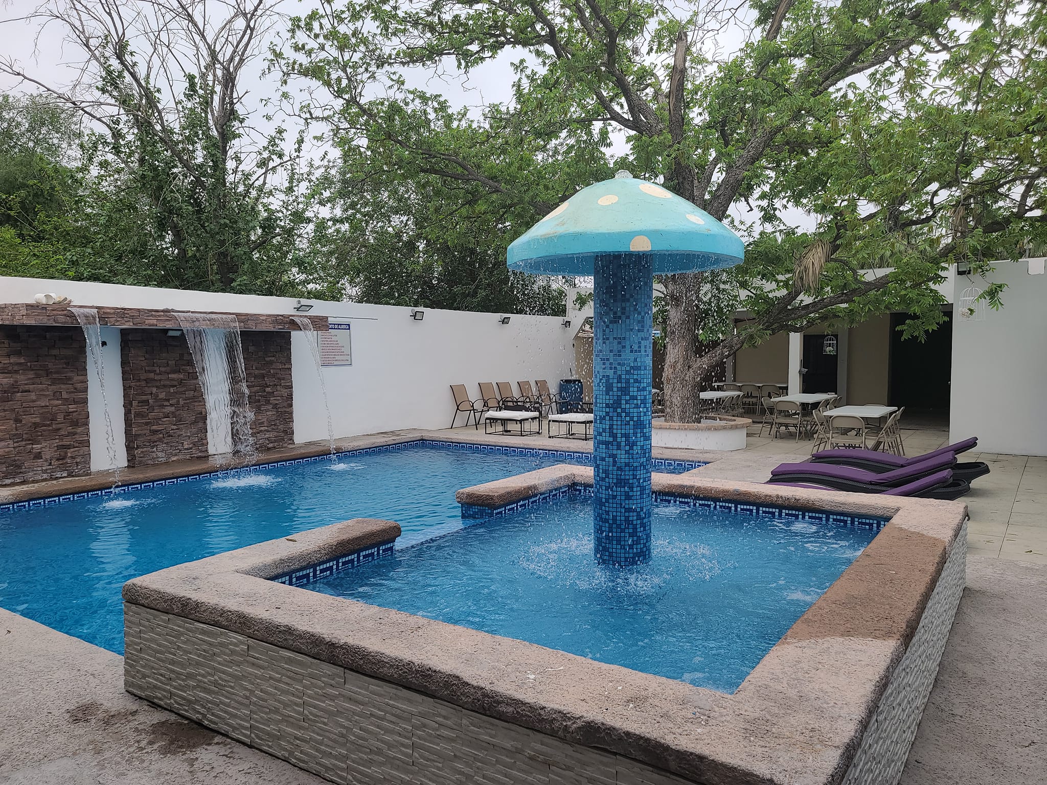 ISLA Mujeres POOL