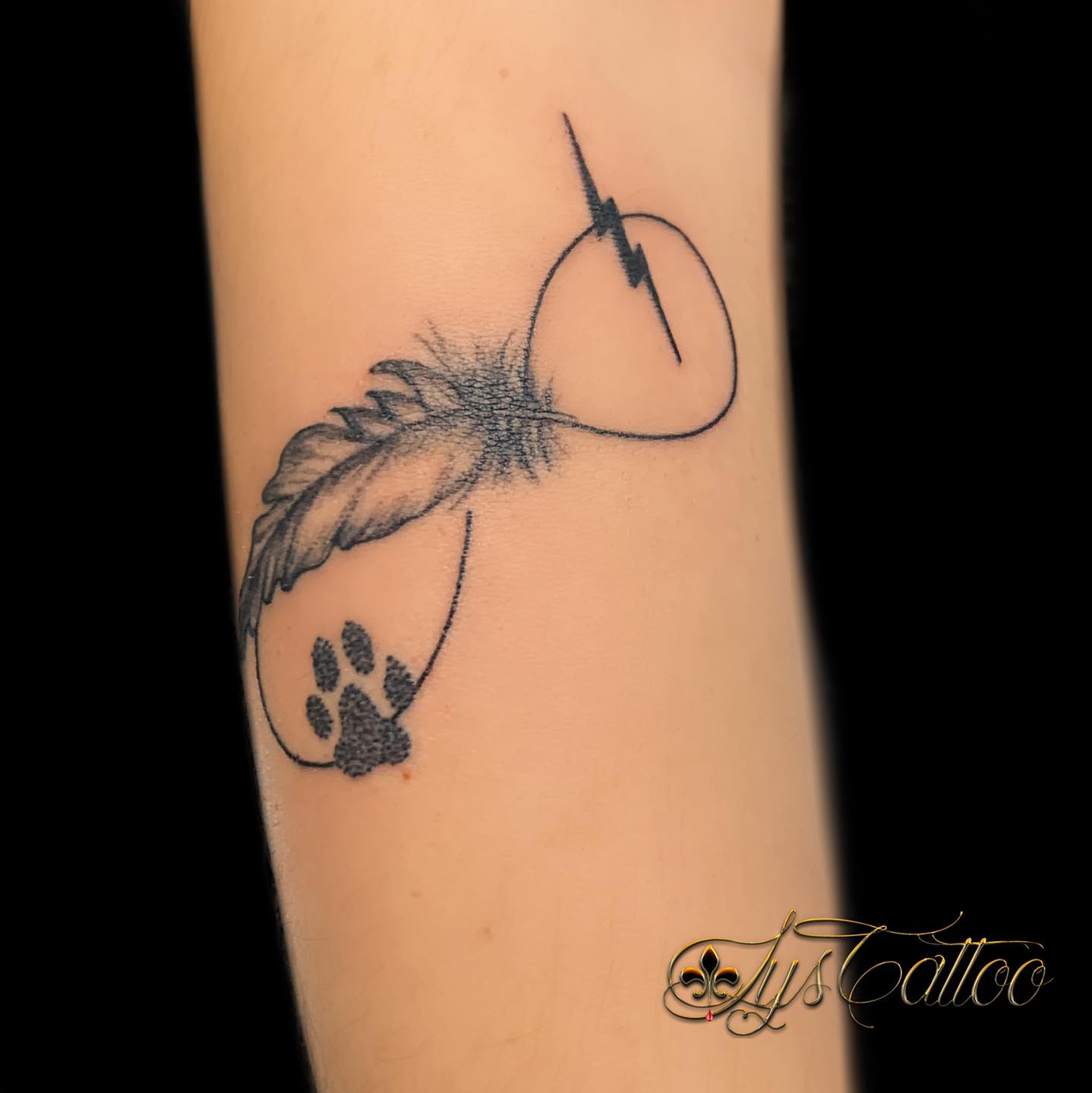 Tatouage Patte De Chien Mandala