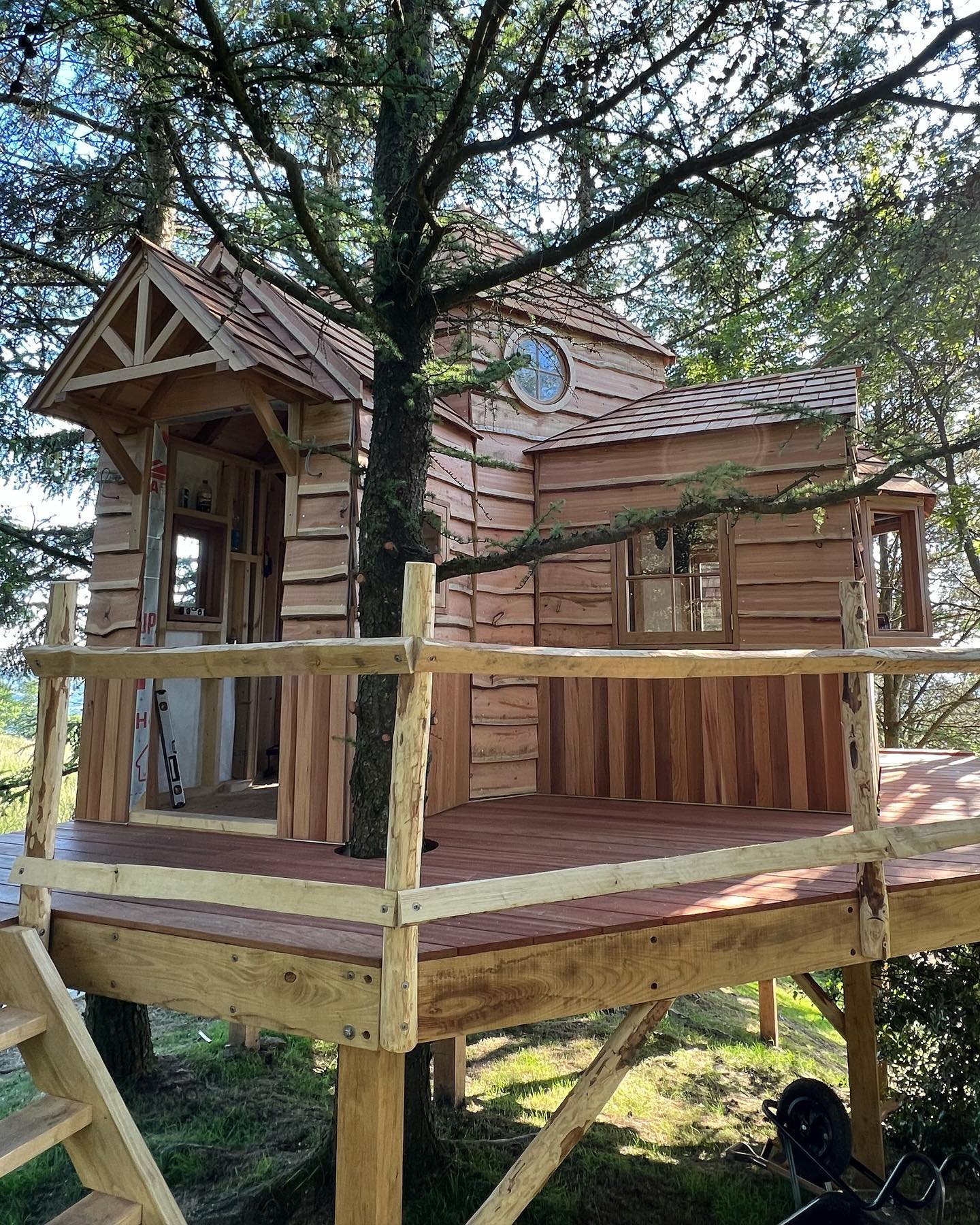 Progress pics of our double... - R Design Treehouses Ltd | Facebook