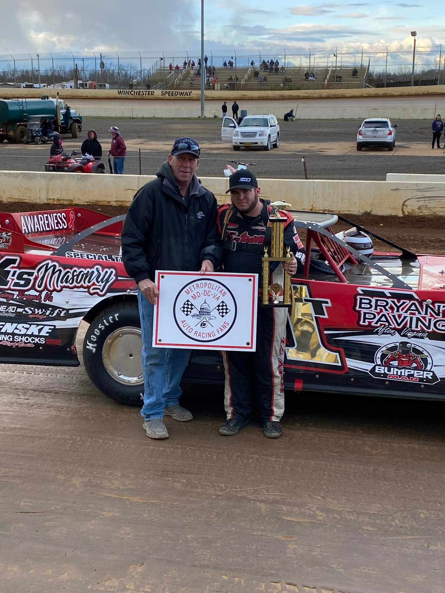 Metropolitan - Tyler Hoy-Crate Late Model | Facebook