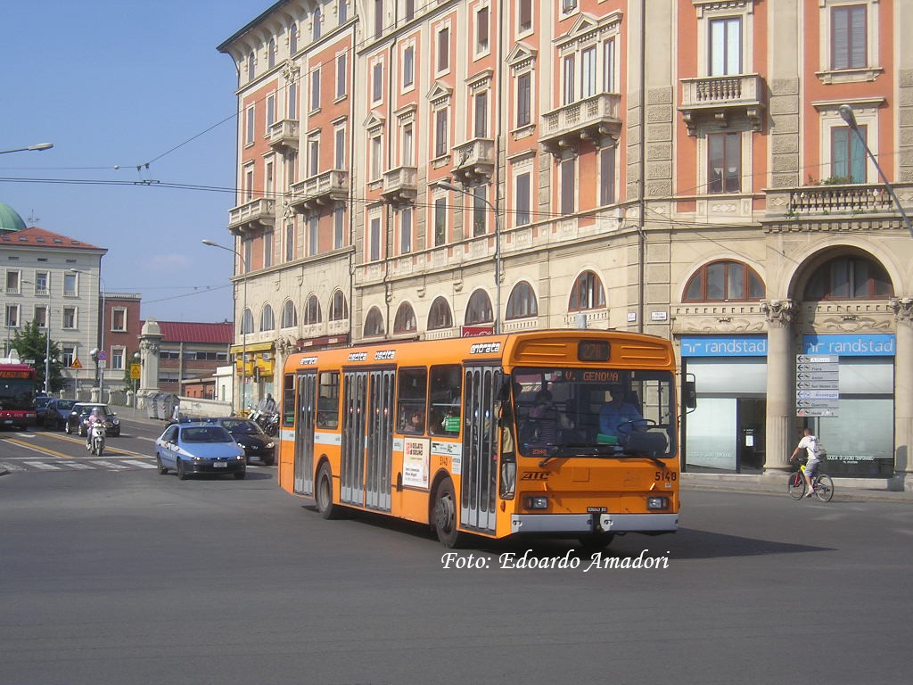 TPL foto Bologna Ferrara - Sul finire del mese di Luglio, nel pieno ...