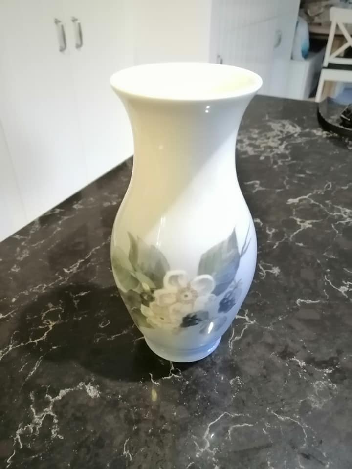 What is this Copenhagen porcelain item?