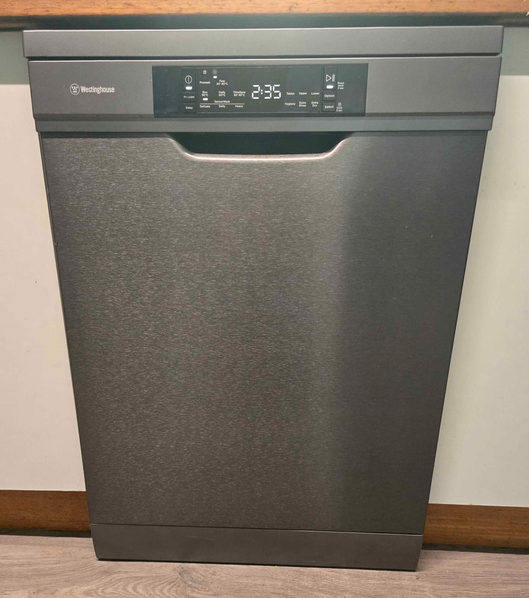 Westinghouse Dark Stainless Dishwasher 600 includes extended warranty