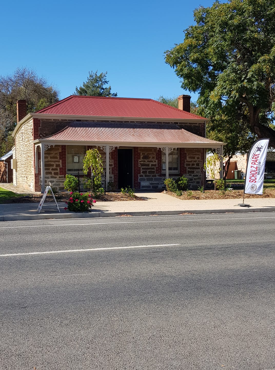 Riverton Community Library... - Riverton Community Library