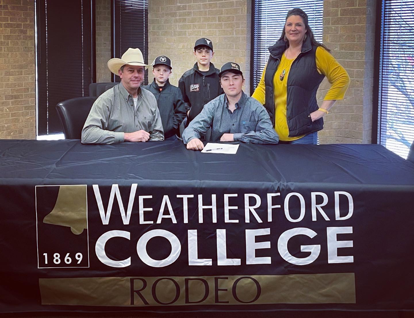 Luke Dubois 2x Louisiana state... - Weatherford College Rodeo | Facebook