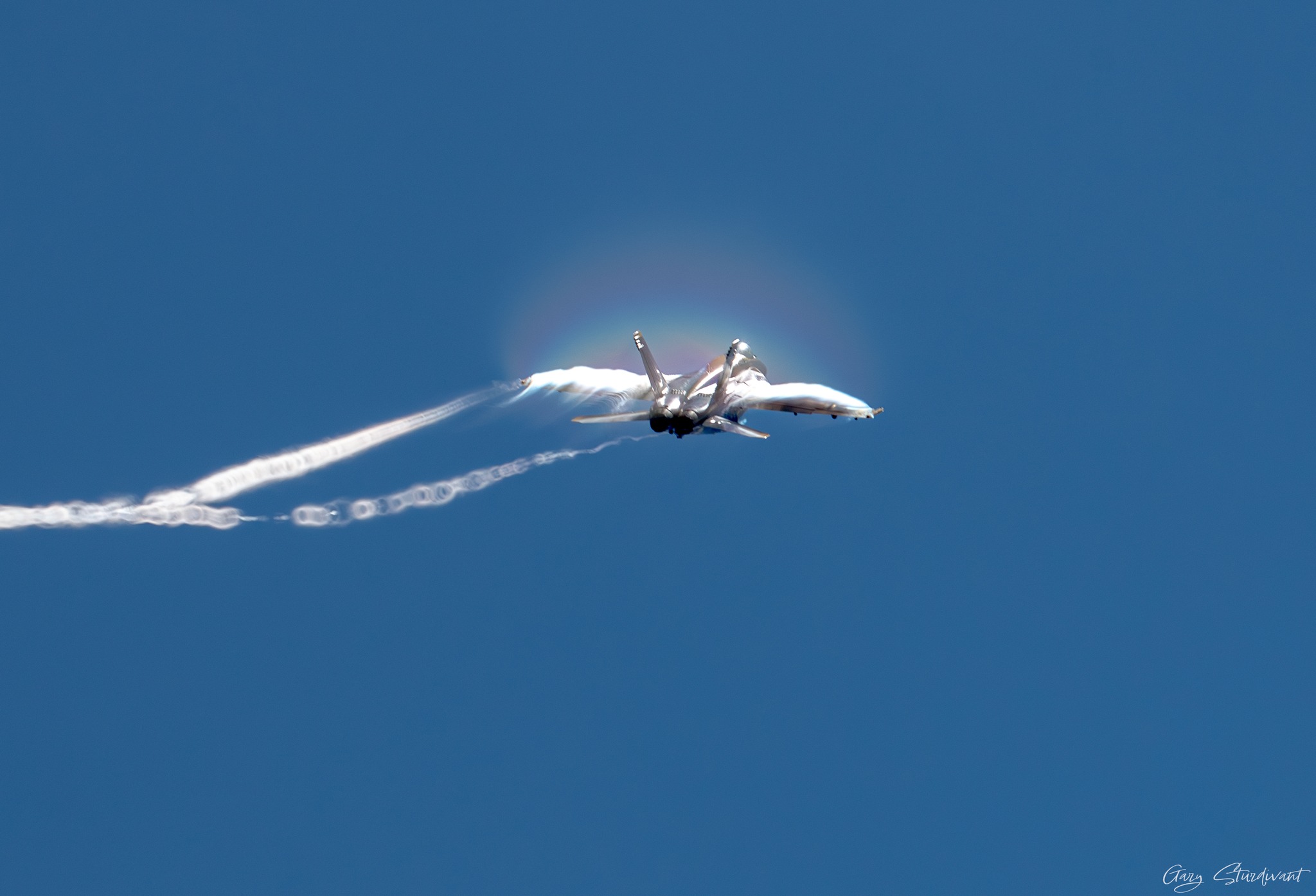 flying smoke and vape Puff puff! More action from Wednesdays Blue Angels practice! SMOK Novo 3 25W Dual Berry Clouds Flavour:Fcuking Fab