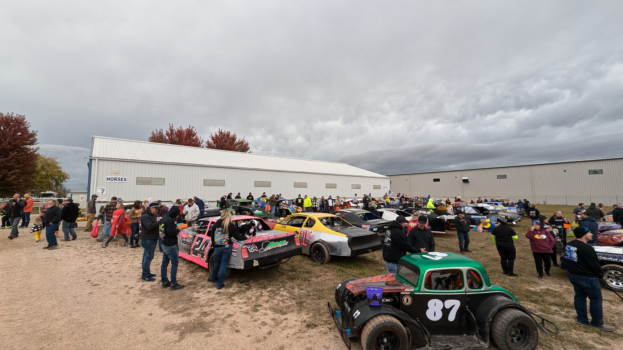 DirtInfo - We've made it to Luxy Raceway!!! The pits are... | Facebook