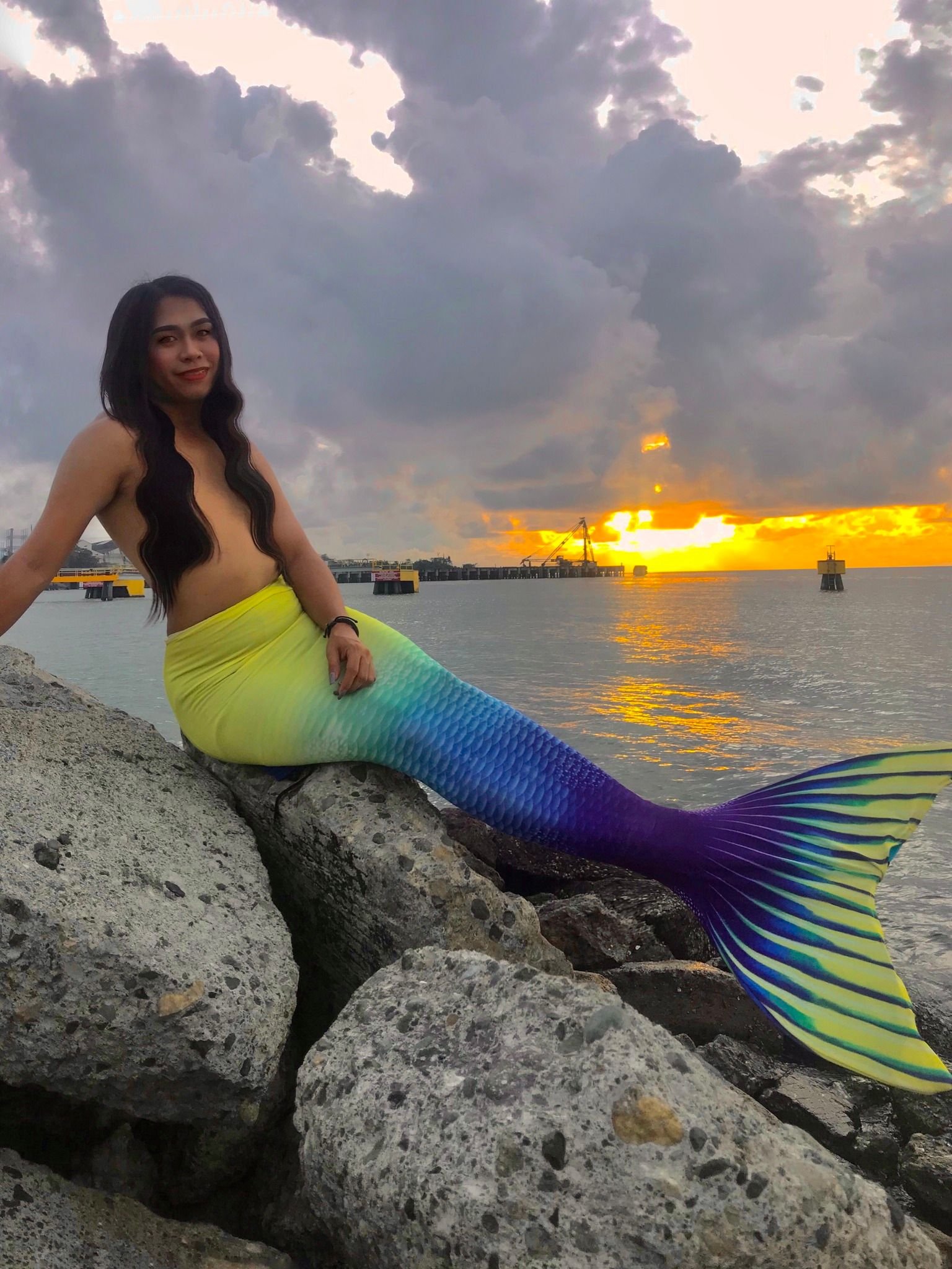 Mermaids & Mermen Around The World | Hi everyone have a great MERDAY ...