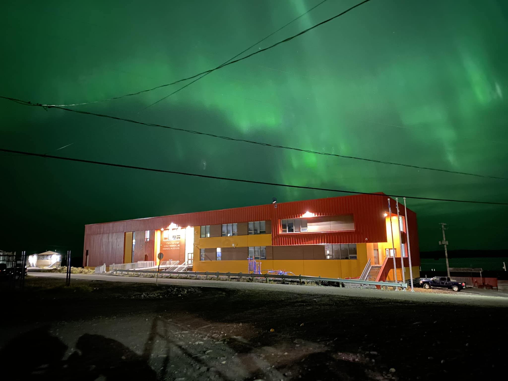 ᐊᓯᒪᐅᑦᑕᖅ ᐃᓕᓴᕐᕕᒃ École Asimauttaq School - ᖃᐅᔨᑎᓚᐅᕐᑎᒍᑦ ᖃᓄᖅ ᐃᓱᒪᒻᒪᖔᕐᐱᑦ🤔 ...
