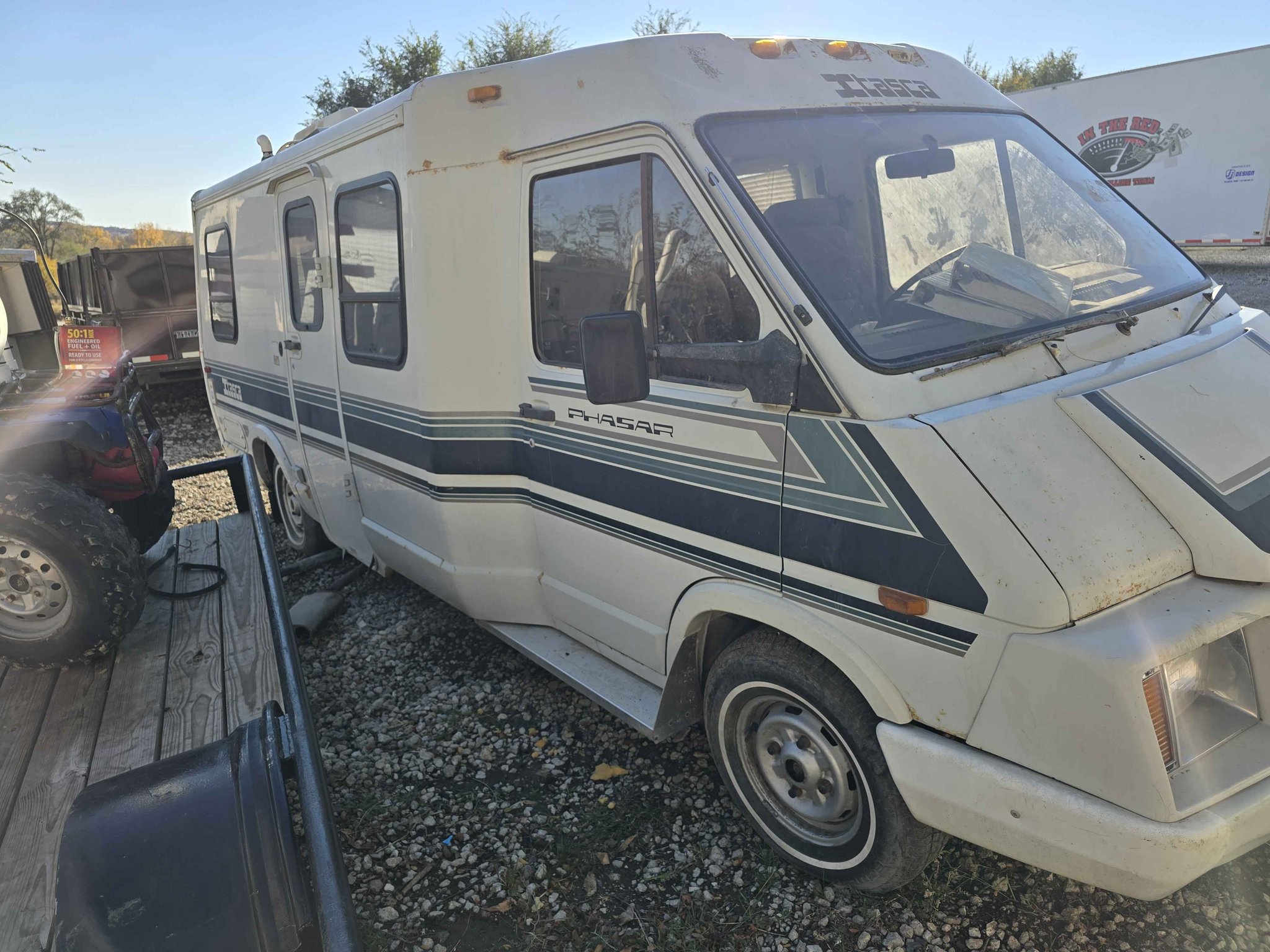 1985 Winnebago Le Sharo Phaser Class b motorhome 