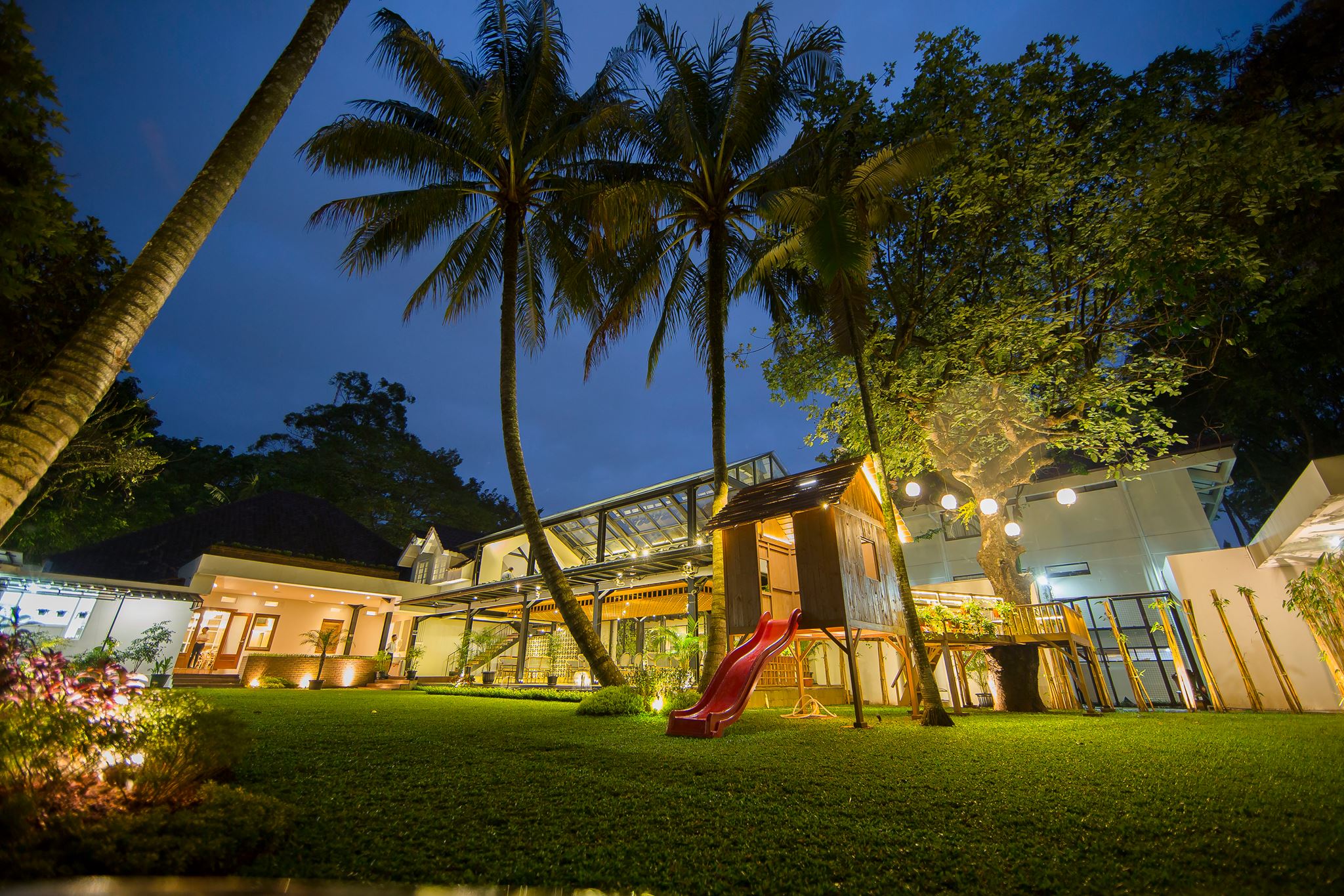 Kapulaga Indonesian Bistro