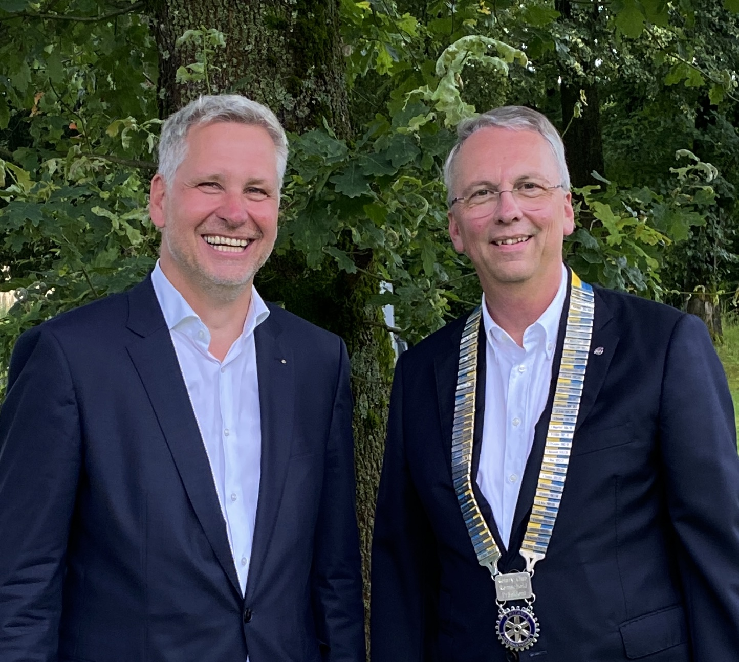 🌟 Präsidentenwechsel im Rotary... - Rotary Club Remscheid | Facebook
