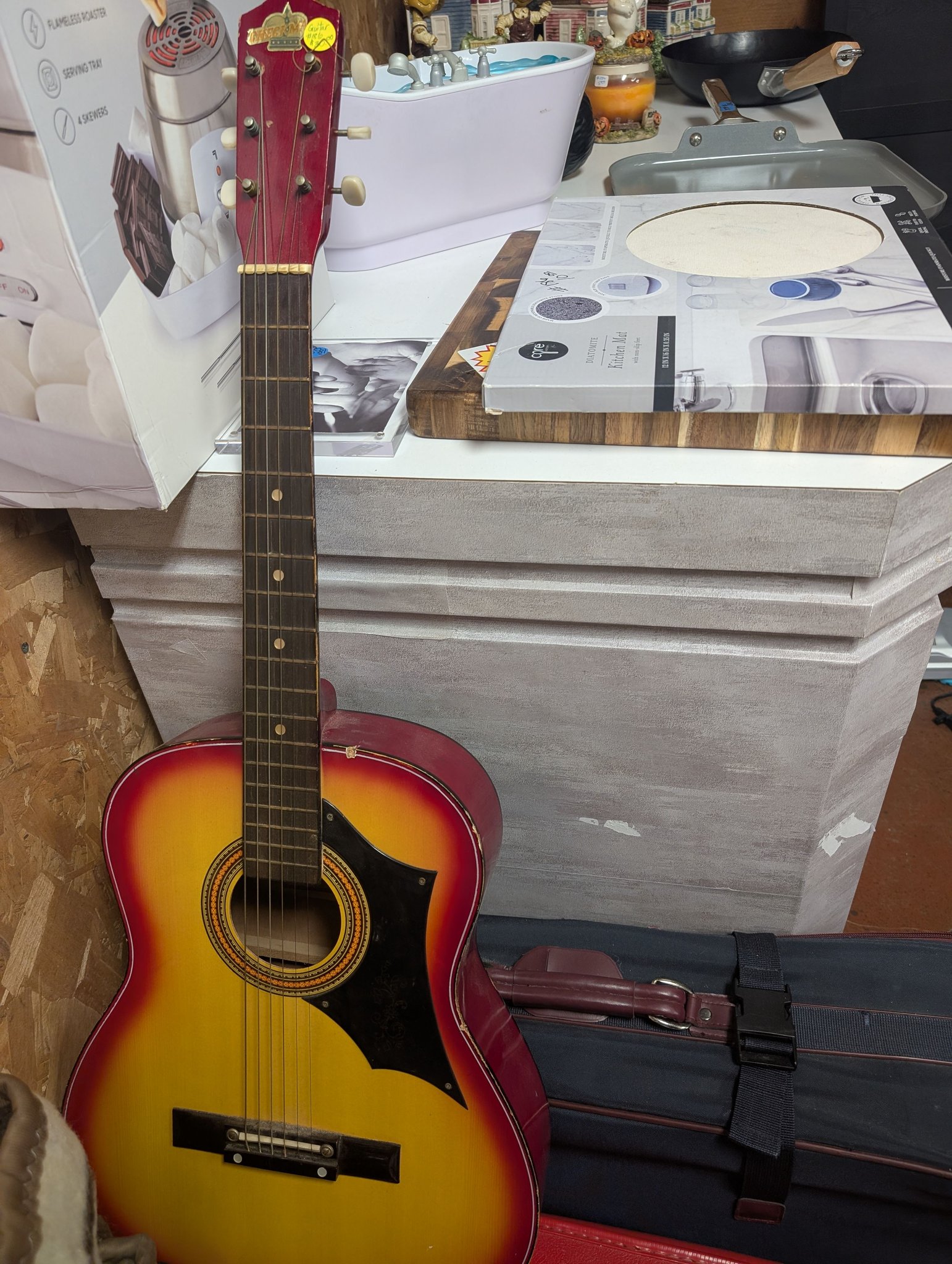Teisco Crown Professional guitar assembly check