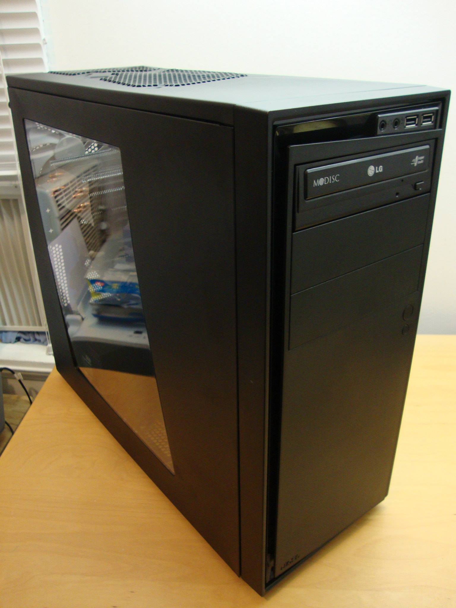 Informatique Grizzly Tech -Service personnalisé - 890$ Le boitier est ...