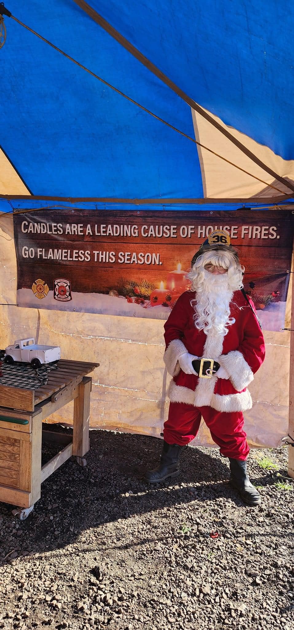 Hillsborough - We caught Santa this weekend during Flagtown Fire/Rescue ...