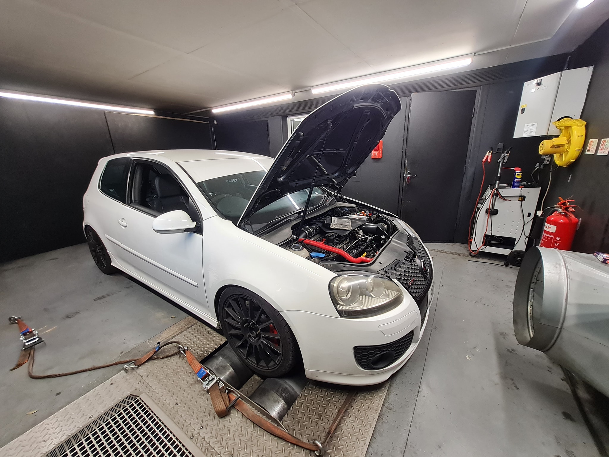 Golf mk5 BWA gti 4wd DSG stage... - R-Tech Performance Tuning | Facebook