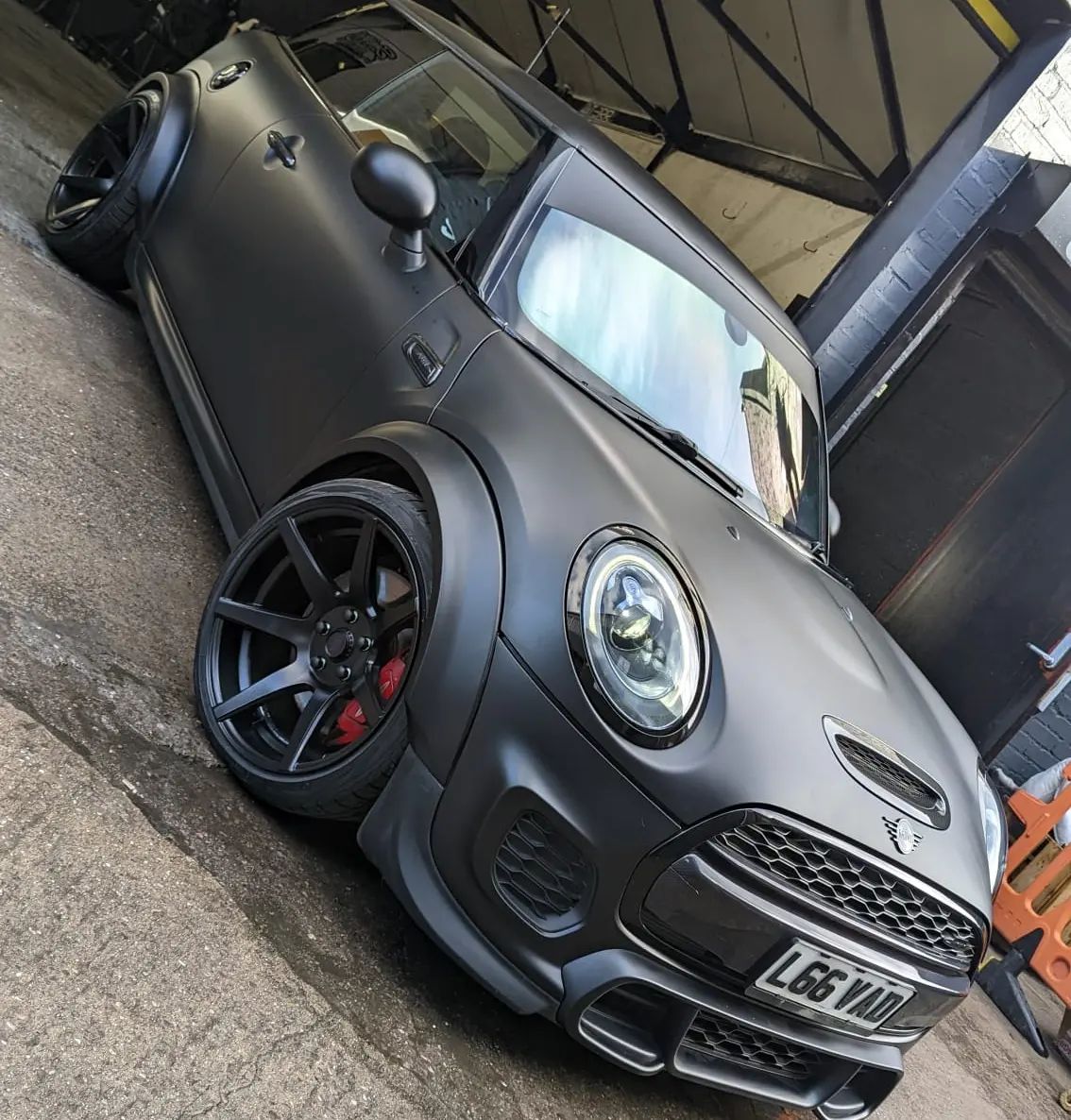 V.A.D - Our F56 #JCWMini for a #frontendfriday the...