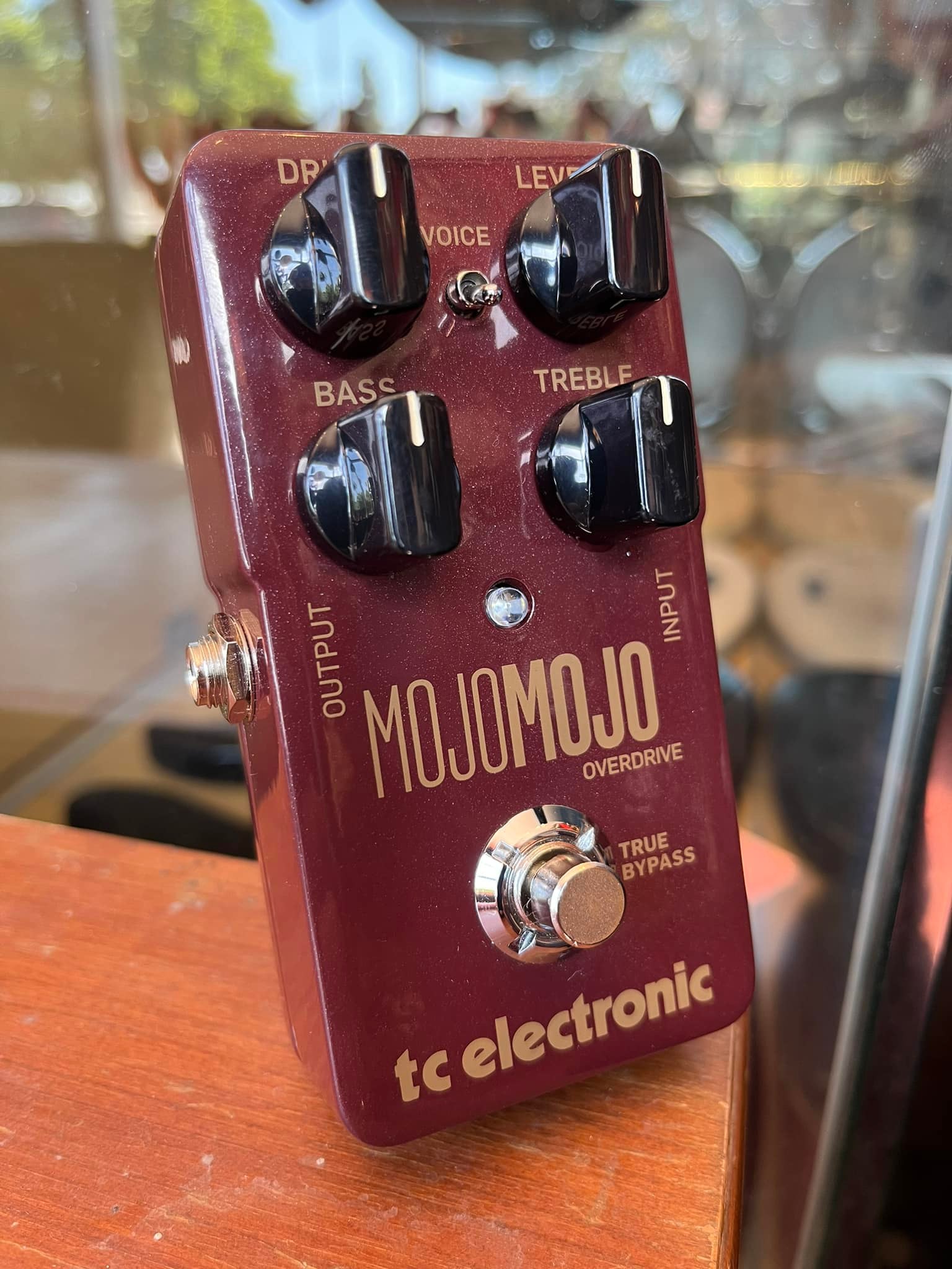 tc electronic mojomojo overdrive pedal review