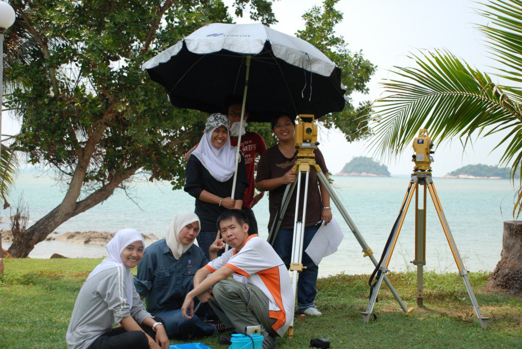 Survey Camp UTHM (Geomatics Laboratory Official )