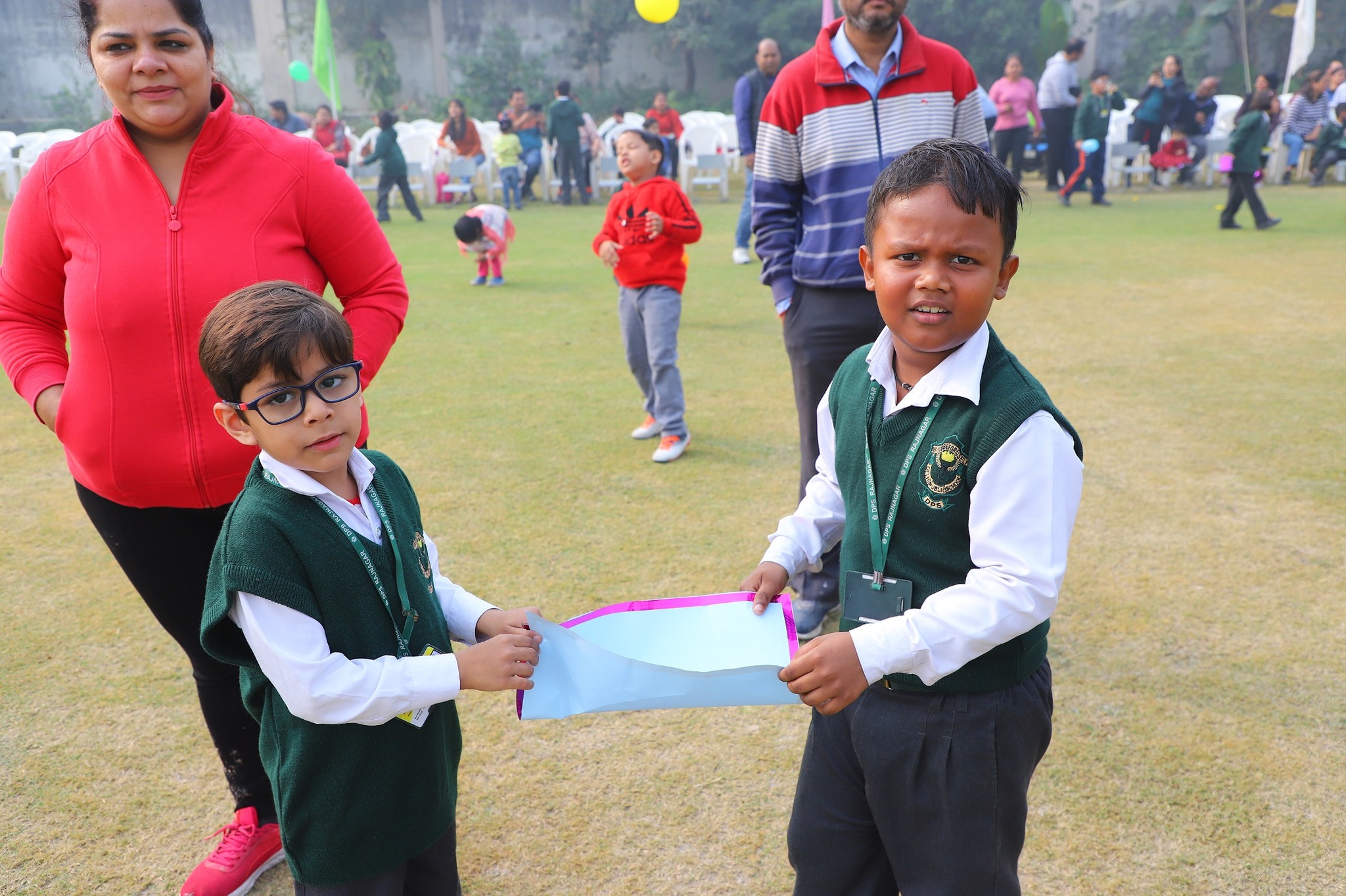 बचपन…... - Delhi Public School Raj Nagar (DPS RajNagar)