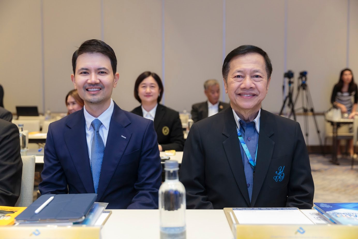 The Pinnacle Leadership Program - PLP | Bangkok
