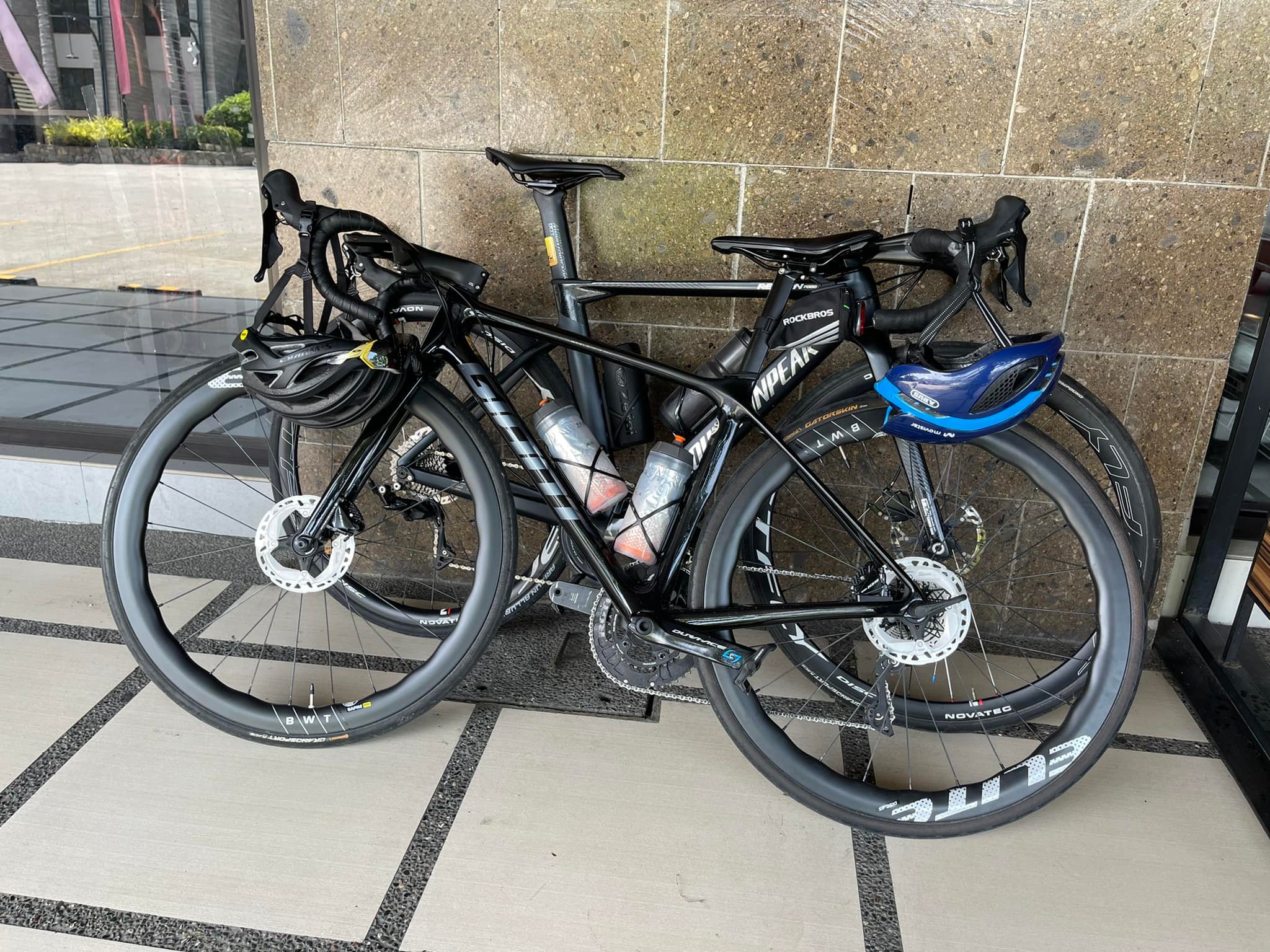 ? Giant TCR Advanced 2 ♥️ #RideUnleashed Credit: Giant Bicycles
