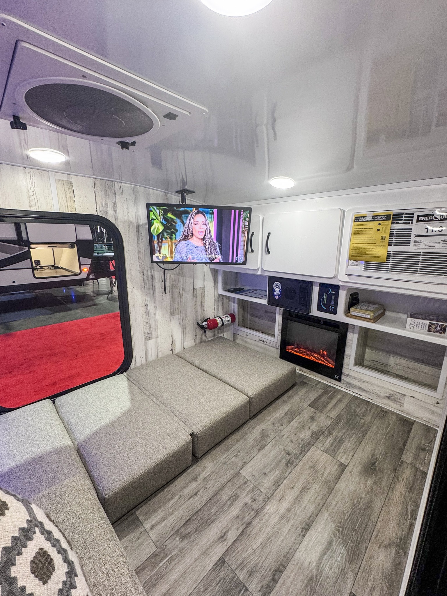 Modern Buggy RV - Modern Buggy RV added a new photo.
