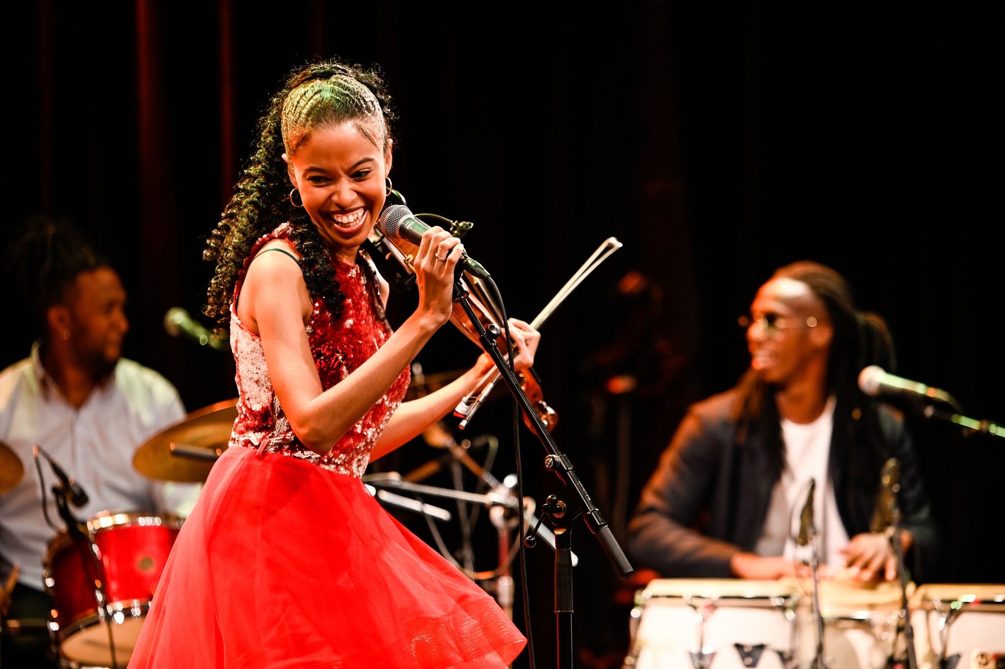 Cuban violinist and singer Yeisy... - International Jazz Day