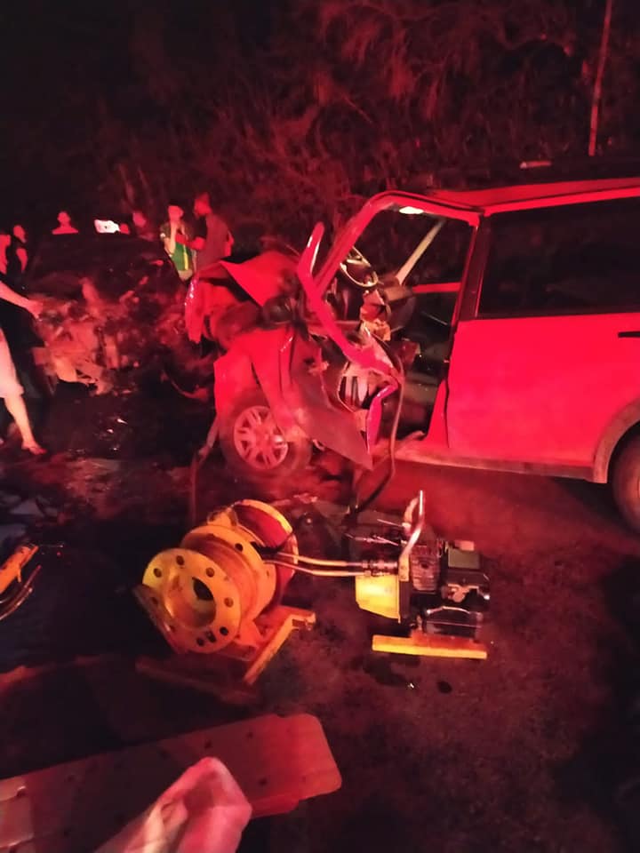 (🚒 🚑 COLISÃO:... - Bombeiros Rio Branco do Sul - Pr - 193