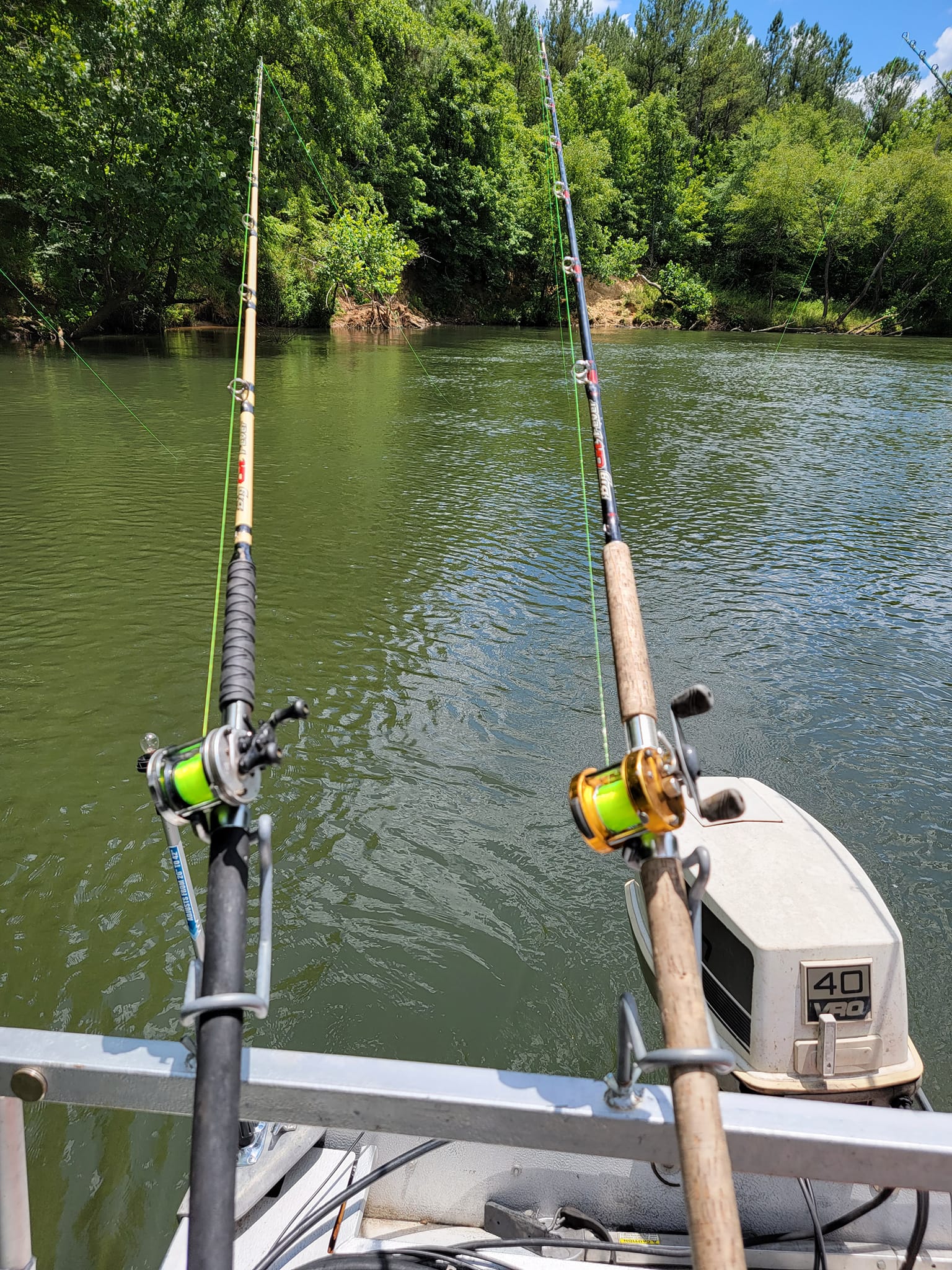 burnips the fishing pole Stick grip cork handle provide excellent feel and balance. Crappie Hunter Spinning Rod