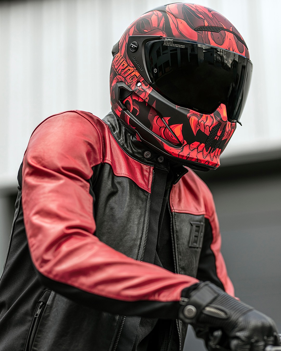 ルーロック アトラス2.0ディアブロ RUROC ATLAS2.0Diablo When the visor goes down, it's time to turn up! #ElDiablo #Atlas