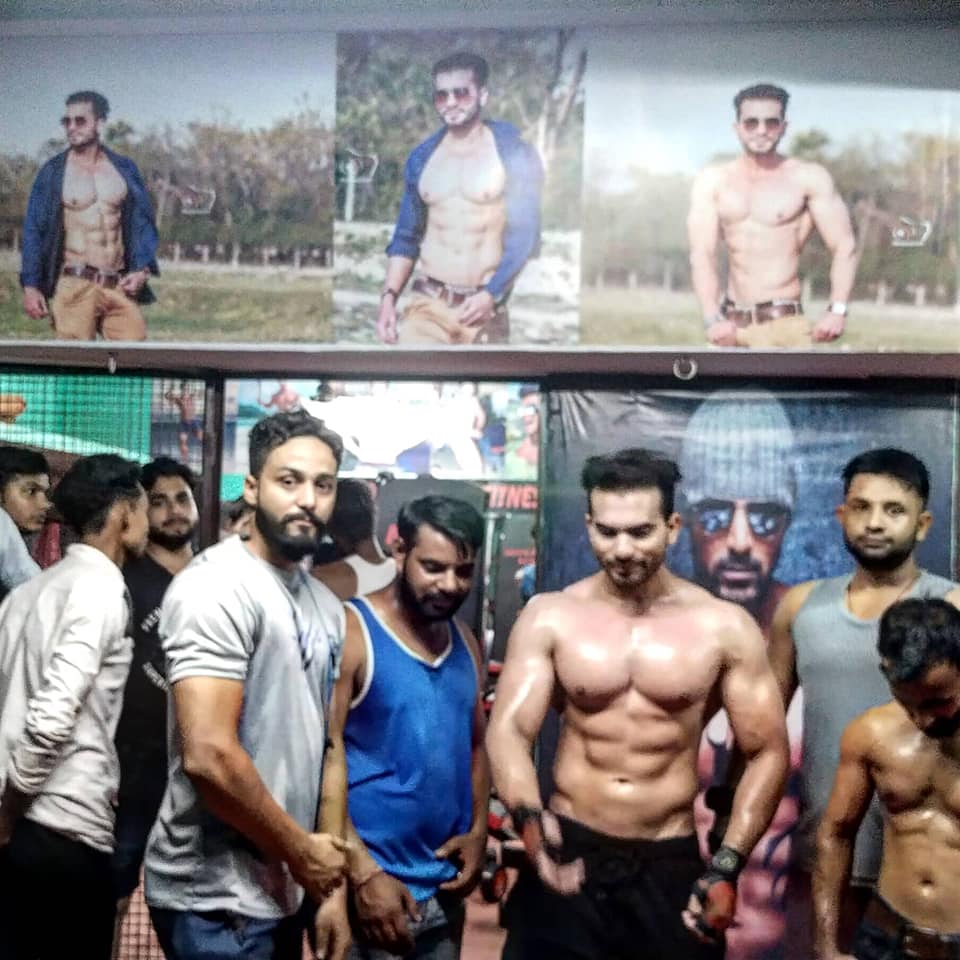 Rahil Khan - Congratulation arshad bro #stargym...