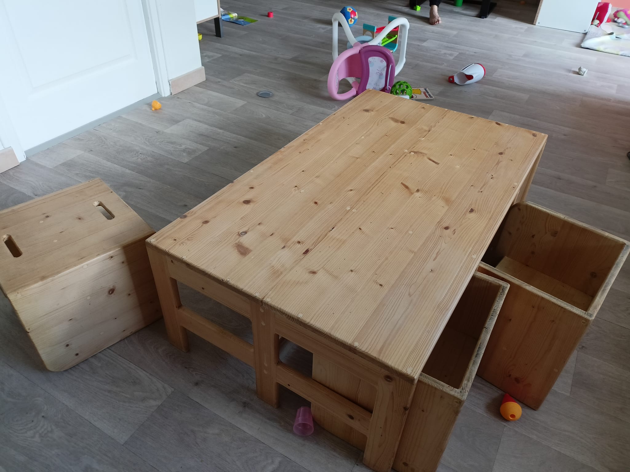 Lot de planches de bois - , les ventes publiques en 1 clic