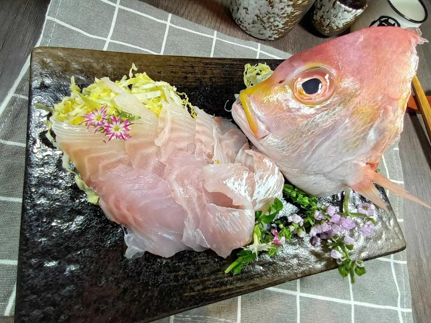 日本直送刺身魚🐟😍😍😍 唔識切洗乜驚呀😏有師傅幫手切好 🤩負責食就得了😋 (切片刺身) 日本 活沙甸魚 劏前約110-140g (限 特定日期 ...
