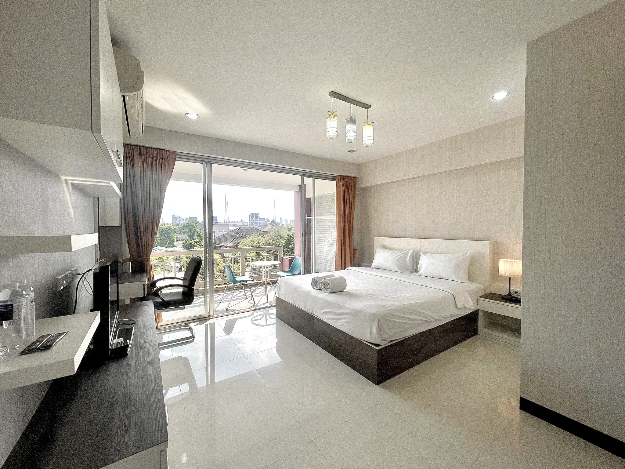 BEST SELLER UNIT :... - Baan Sabai Rama IV Service Apartment | Facebook