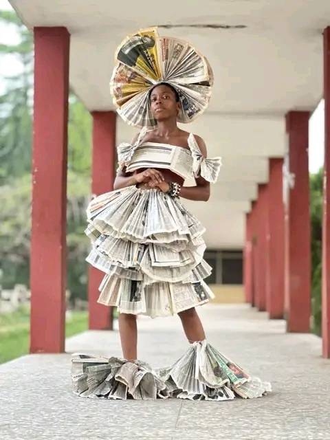 newspaper dress Creative Wear Made from in Fine and Applied Arts Size:16.5in / 42cm / L My Dress-Up Darling Season 9-26-26-DAILYDEAL Making dry flat Made in