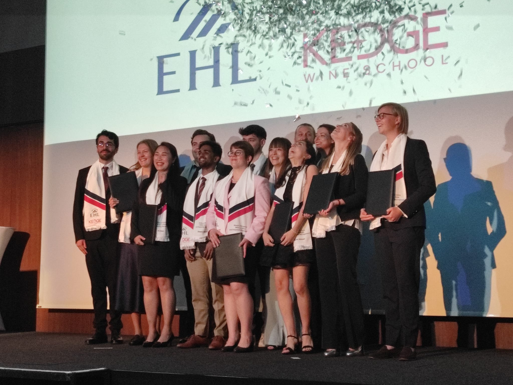 A look back at the graduation ceremony... - KEDGE Wine School