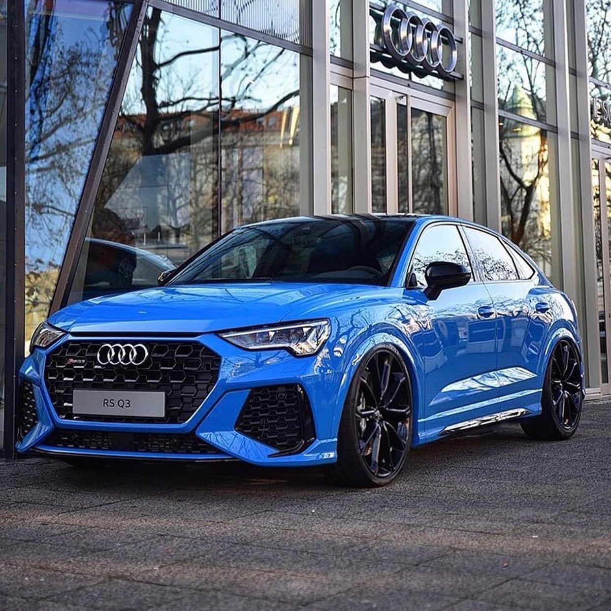 We - Lowered Audi RSQ3 🔥😈 Follow @audiquattrolove for more Audis ...