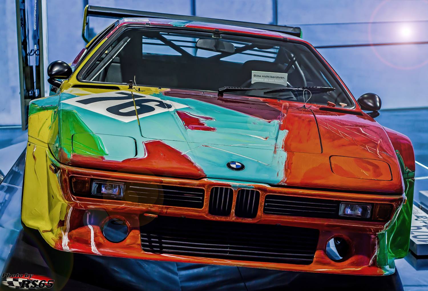 Wait for the transformation… The BMW Z1 and BMW Z1 Art Car from